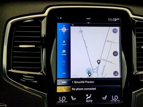 Used 2017 Volvo XC90 T8 R-Design w/ Vision Package image 20