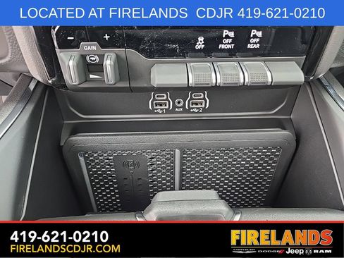 New 2026 RAM 1500 Laramie AWD/4WD image 19