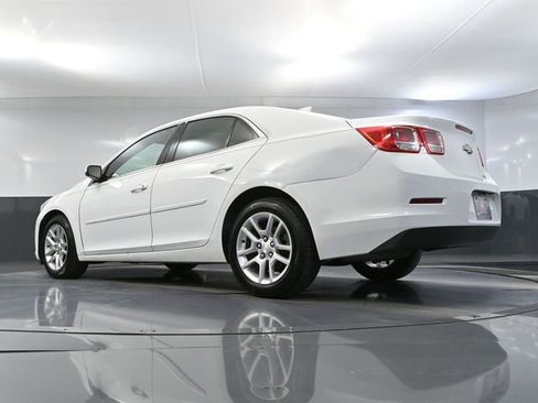 Used 2016 Chevrolet Malibu LT w/ Power Convenience Package image 47