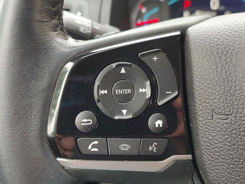 Used 2021 Honda Pilot Touring image 17