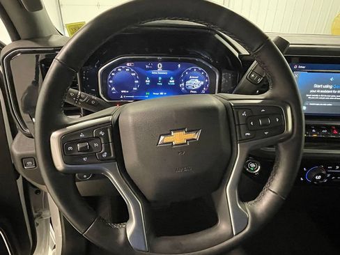 Used 2026 Chevrolet Silverado 1500 LT AWD/4WD image 33