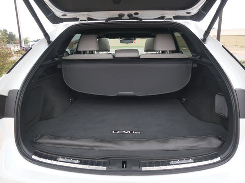 Certified 2024 Lexus RX 350 Premium Plus image 9