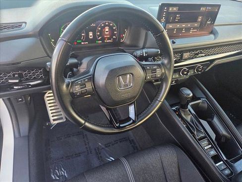 Used 2023 Honda Accord Sport image 10