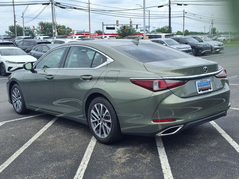 Used 2023 Lexus ES 350 w/ Accessory Package (Z2) image 5