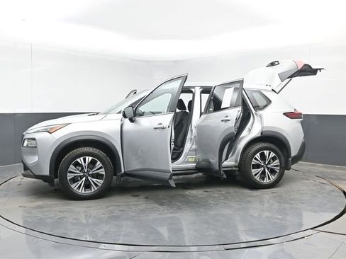 Used 2022 Nissan Rogue SV FWD image 51
