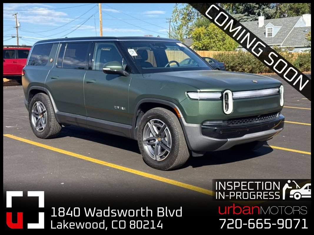 Used 2025 Rivian R1S Adventure Dual AWD/4WD image 1