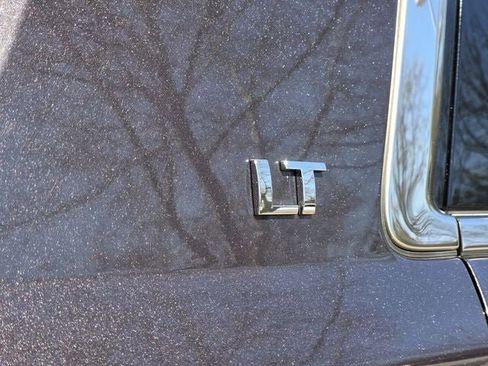 Used 2017 Chevrolet Tahoe LT image 24