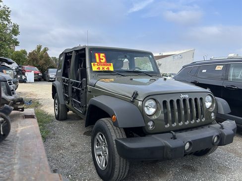 Used 2015 Jeep Wrangler Unlimited Sport w/ Trailer Tow Group AWD/4WD image 4