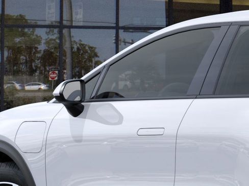 New 2026 Chevrolet Equinox EV LT image 36