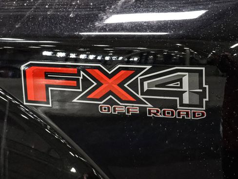 Certified 2022 Ford F450 King Ranch w/ Chrome Package image 18