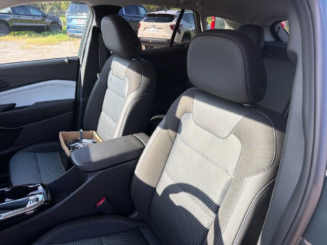 New 2026 Chevrolet Trax LT w/ Driver Confidence Package FWD image 19