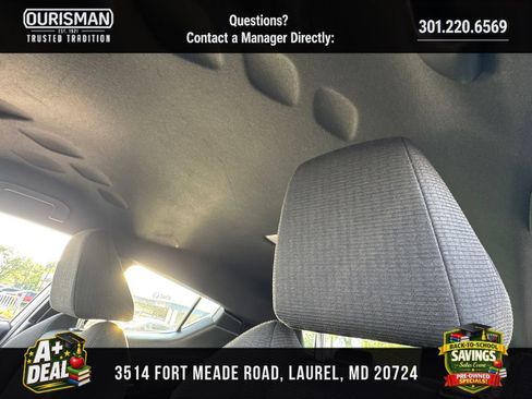Used 2019 Toyota C-HR LE FWD image 17