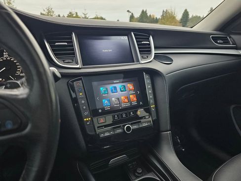Used 2021 INFINITI QX50 Luxe image 29