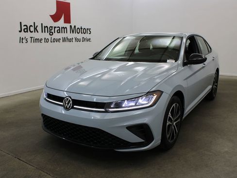 New 2026 Volkswagen Jetta Sport image 2