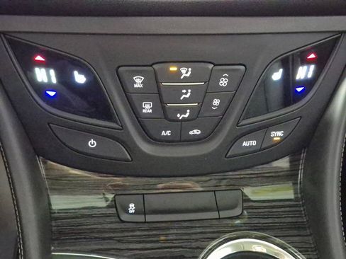 Used 2017 Buick Envision Premium image 18