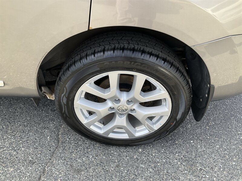 Used 2011 Nissan Rogue SV w/ SL Pkg AWD/4WD image 10