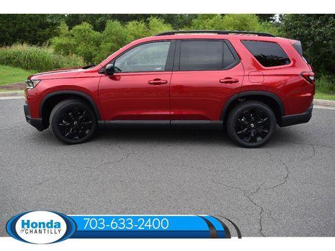New 2026 Honda Pilot Black Edition image 4