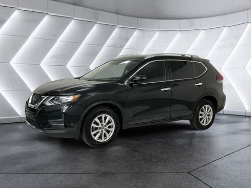 Used 2019 Nissan Rogue SV FWD image 3
