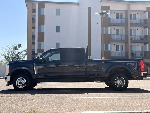Used 2023 Ford F350 XLT image 9