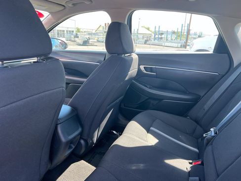Used 2023 Hyundai Sonata SEL w/ Cargo Package FWD image 8