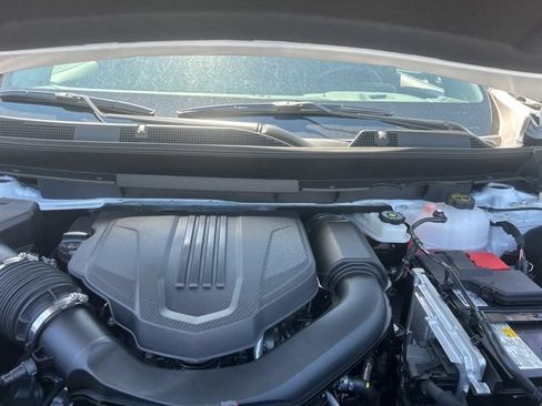 New 2026 Chevrolet Traverse LT w/ Midnight/Sport Edition FWD image 35