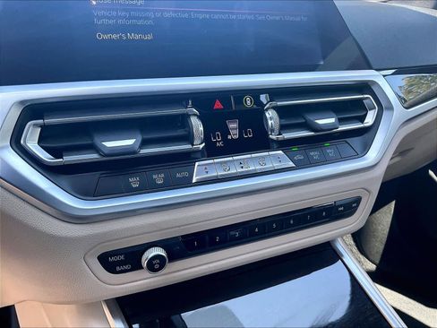 Used 2019 BMW 330i Sedan w/ Convenience Package image 33