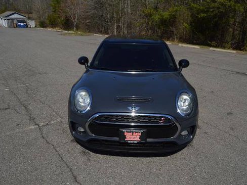 Used 2017 MINI Cooper Clubman S image 24