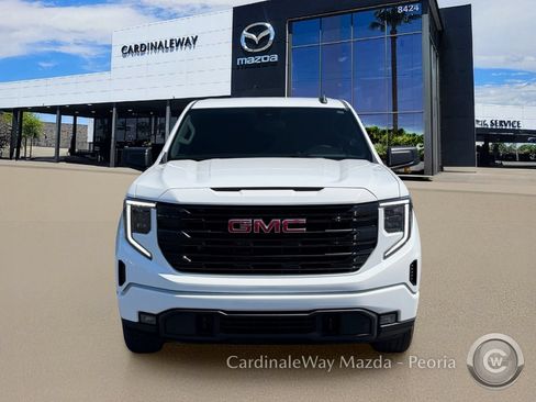 Used 2026 GMC Sierra 1500 Elevation AWD/4WD image 3