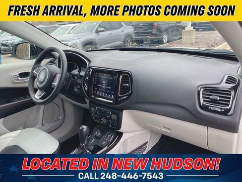 Used 2019 Jeep Compass Limited image 27