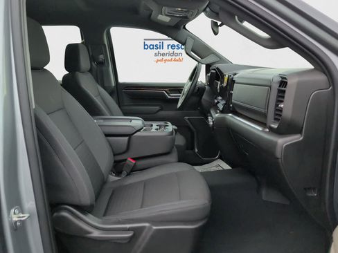 Used 2023 GMC Sierra 1500 Elevation image 18