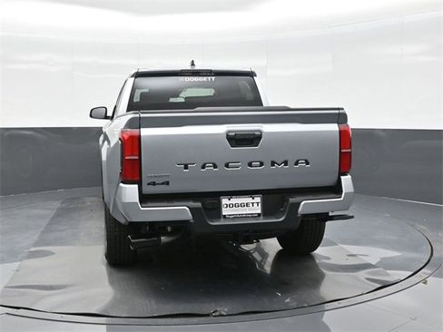 New 2025 Toyota Tacoma TRD Sport image 5