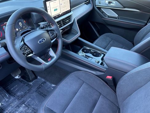 New 2026 Ford Explorer ST w/ Sun And Sound Package image 9