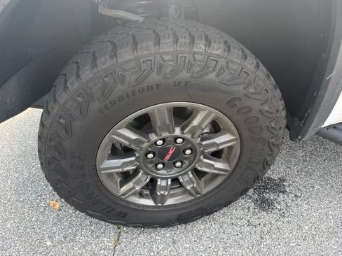 Used 2025 GMC Sierra 1500 AT4X AWD/4WD image 8