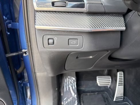 Used 2019 Volvo XC90 T5 R-Design image 29