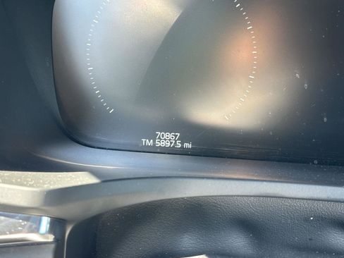 Used 2019 Volvo S60 T5 R-Design image 14