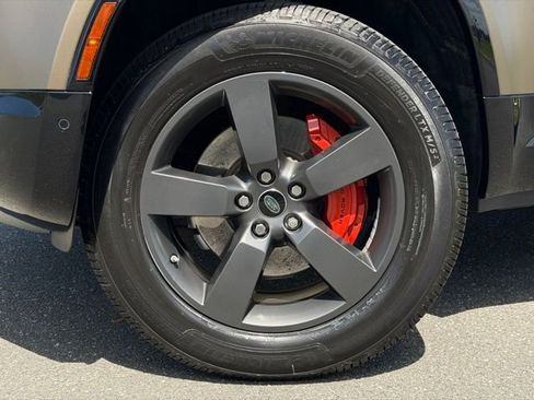 Certified 2020 Land Rover Defender 110 X image 13