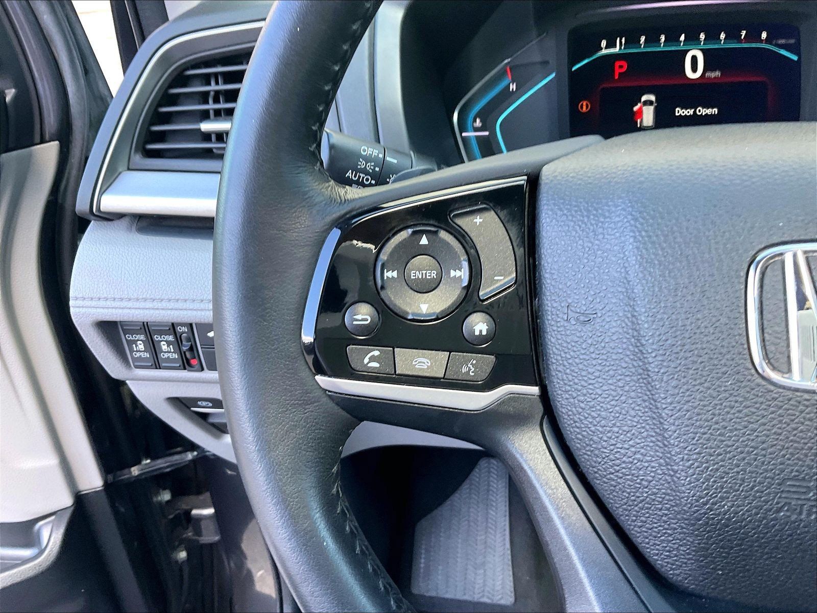 Used 2019 Honda Odyssey EX-L image 18