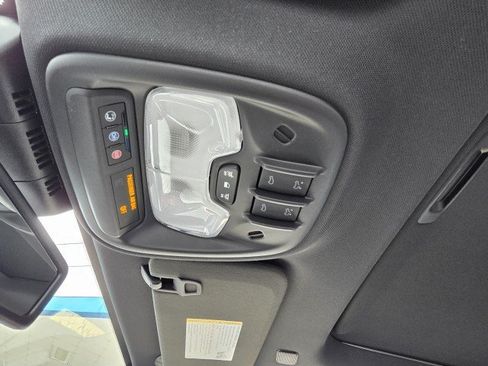 Used 2026 GMC Canyon AT4X AWD/4WD image 8