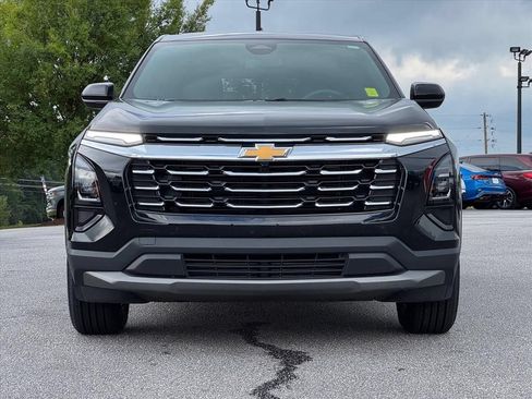 Used 2026 Chevrolet Equinox LT FWD image 8