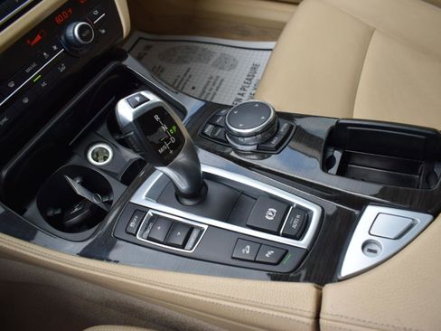 Used 2015 BMW 528i xDrive Sedan AWD/4WD image 34