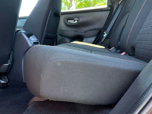 Certified 2025 Honda HR-V Sport image 39