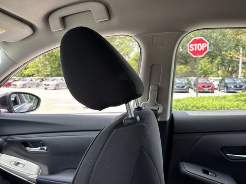 Used 2023 Nissan Sentra SV FWD image 16