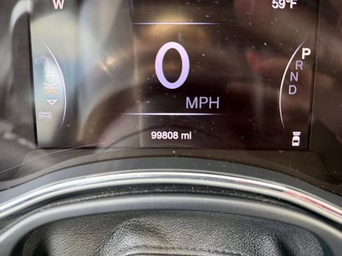 Used 2017 Jeep Grand Cherokee Summit w/ Platinum Series Group image 16