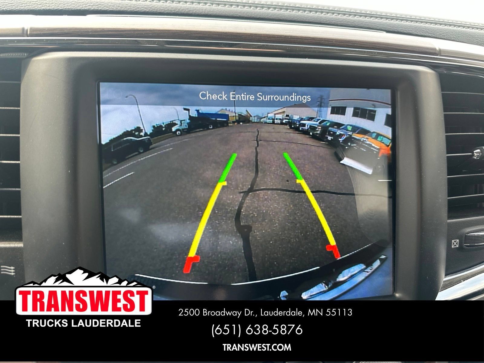 Used 2018 RAM 1500 Laramie w/ Convenience Group AWD/4WD image 16