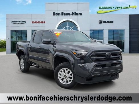 Used 2026 Toyota Tacoma SR5 RWD image 1