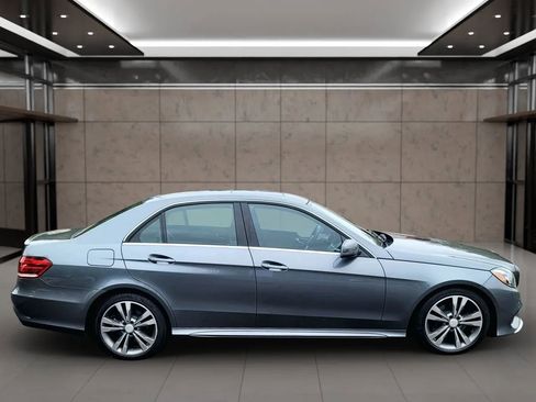 Used 2016 Mercedes-Benz E 350 4MATIC Sedan image 8