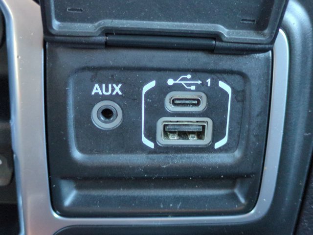 Used 2018 Jeep Wrangler Unlimited Sport S AWD/4WD image 21