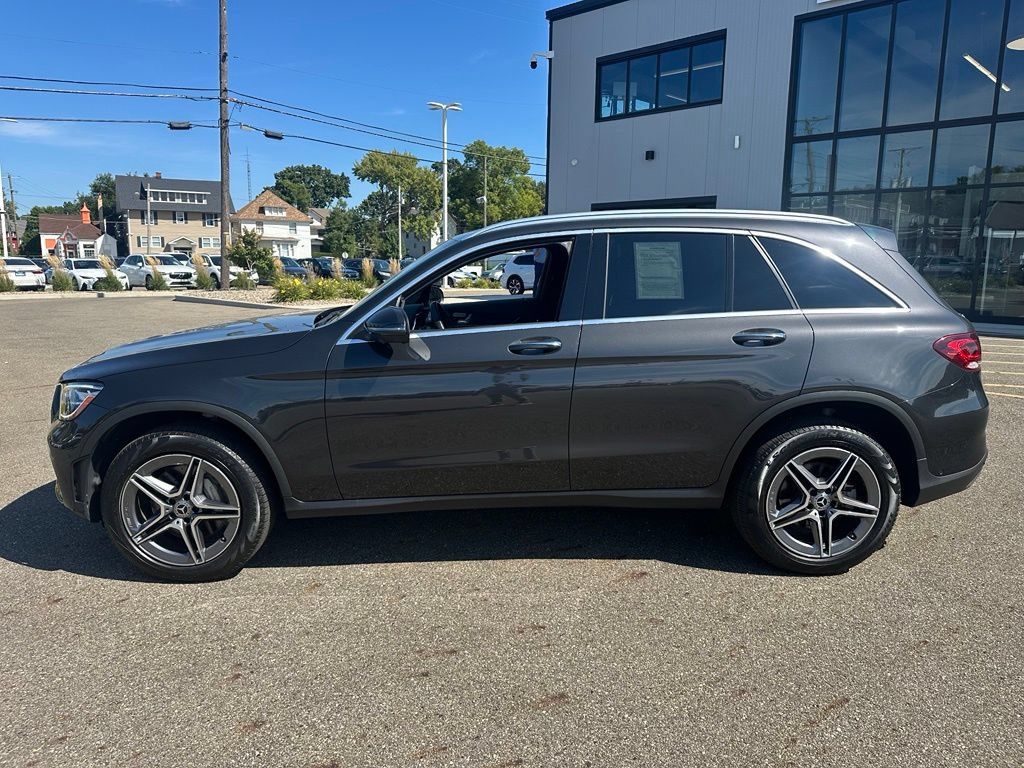 Used 2022 Mercedes-Benz GLC 300 4MATIC image 8