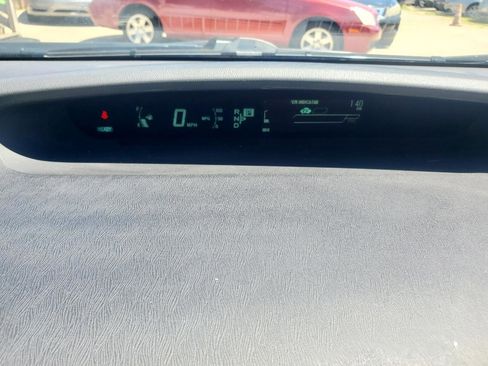 Used 2015 Toyota Prius Two FWD image 19