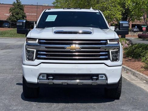 Used 2021 Chevrolet Silverado 3500 High Country w/ Z71 Off-Road Package AWD/4WD image 3